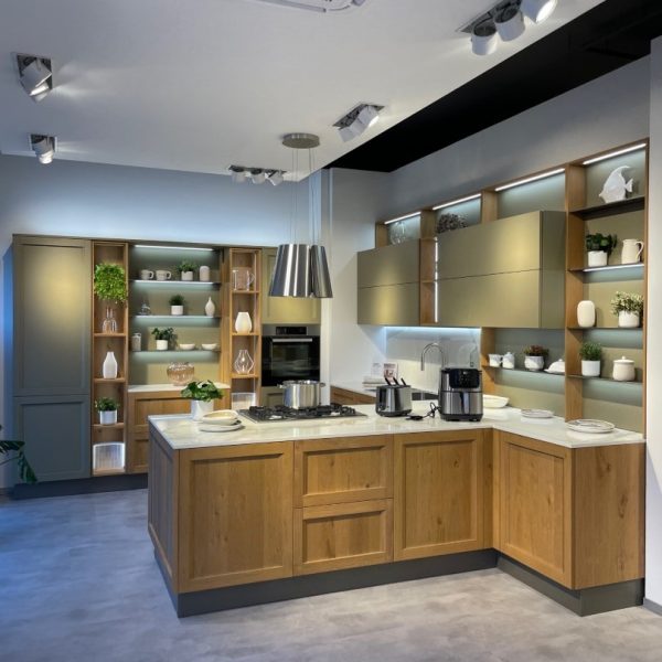 E94CBFE5-4417-4E20-B8E0-E17C0CFC92C9